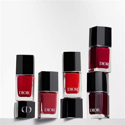 dior 902|Dior varnish nail polish.